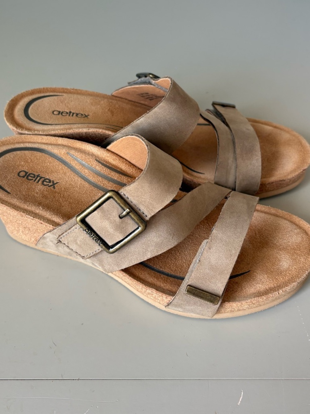 Aetrex Kimmy Arch Support Wedge Sandal Size 7 - Picture 10 of 11